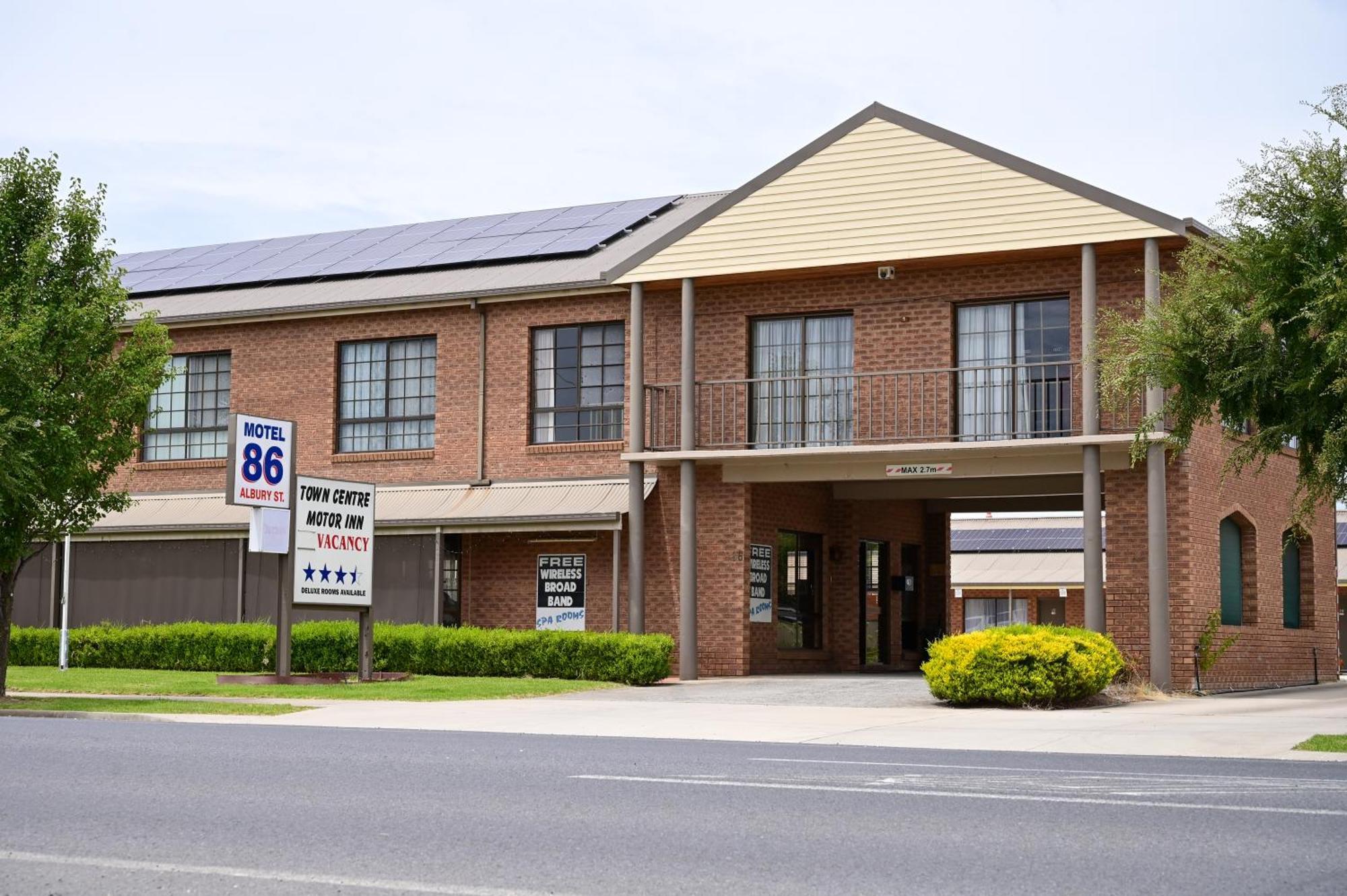 Holbrook Town Centre Motor Inn מראה חיצוני תמונה