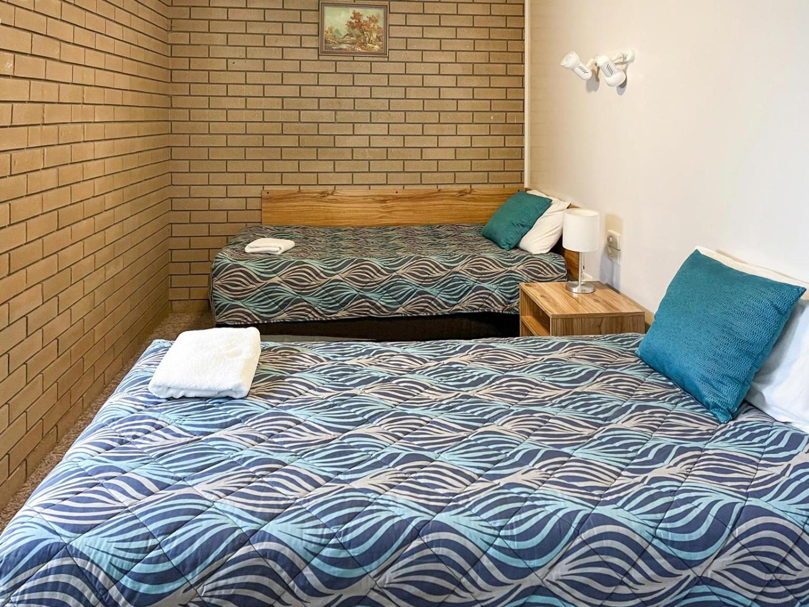 Holbrook Town Centre Motor Inn מראה חיצוני תמונה